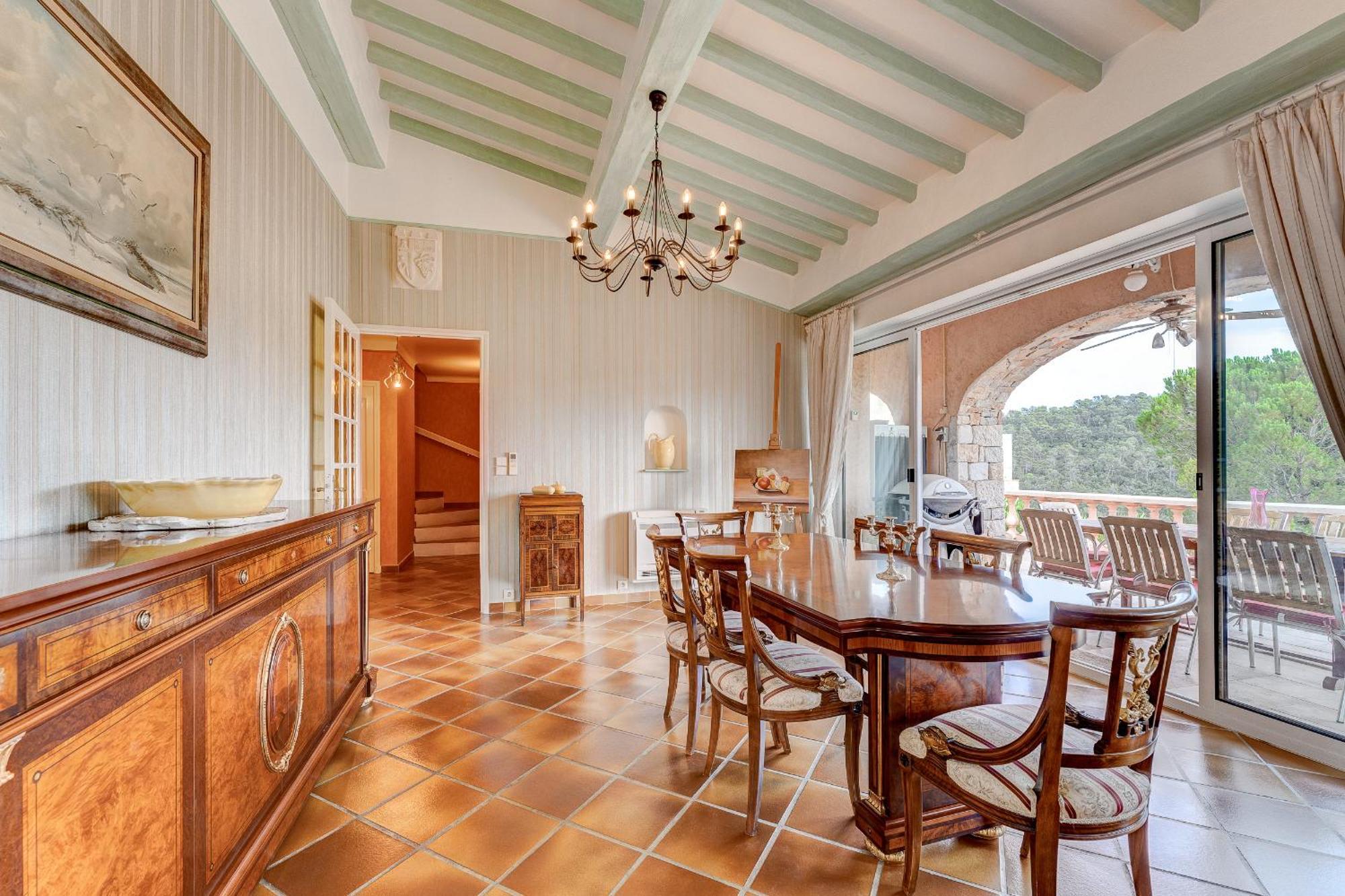 Villa Gilbert Vins-sur-Caramy Экстерьер фото